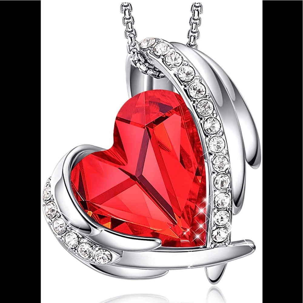 CDE Love Heart Pendant Necklaces for Women Silver